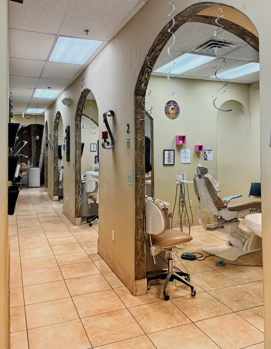 Foto 4 de la oficina Smiley Dental en Webb Chapel Dallas